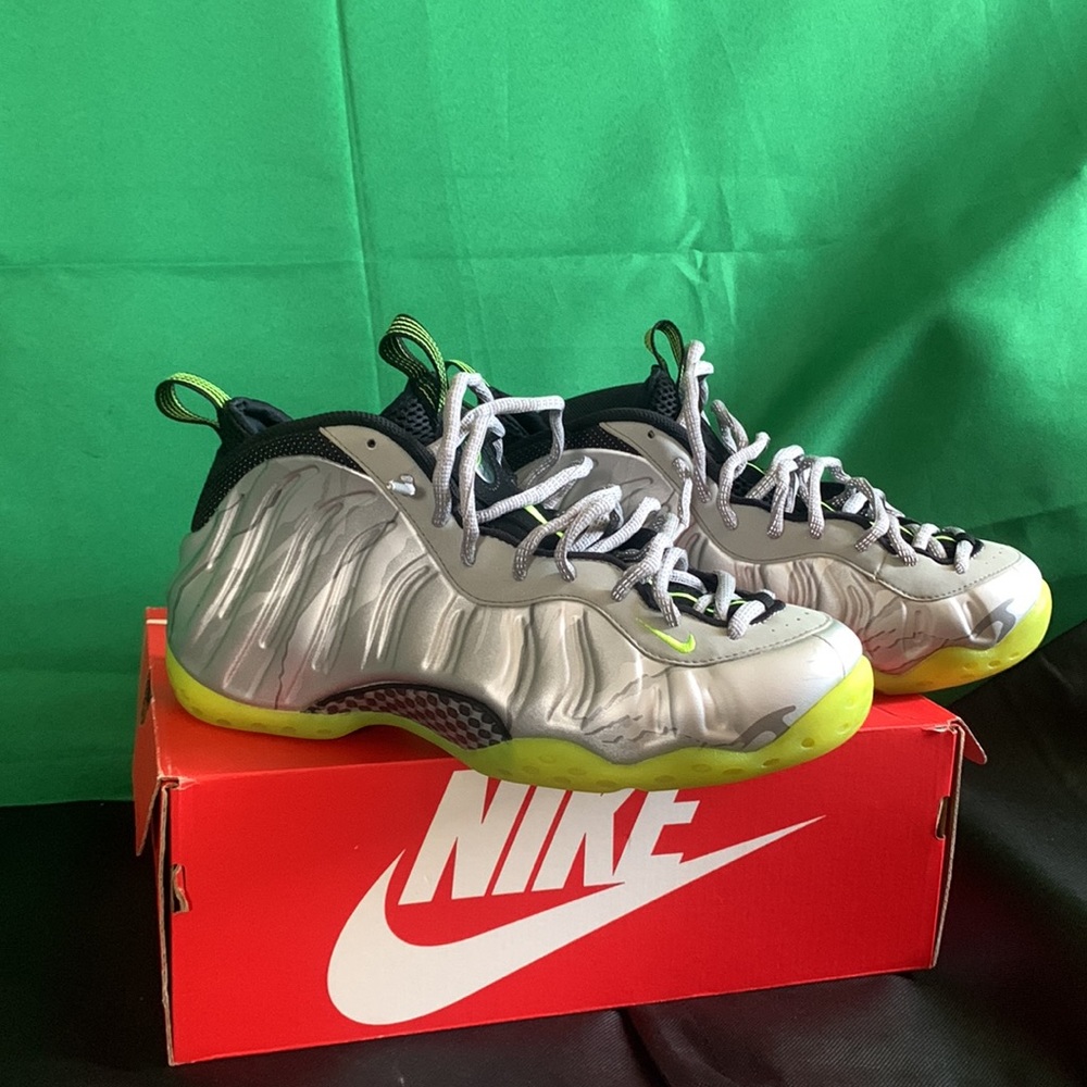 Nike Air Foamposite One Prm ‘Metallic Camo’  Size 10M, no box - Picture 4 of 8